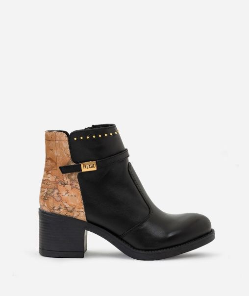 Knockdown Alviero Martini Smooth Leather Ankle Boots With Logo Plate Black Boots & Booties Women